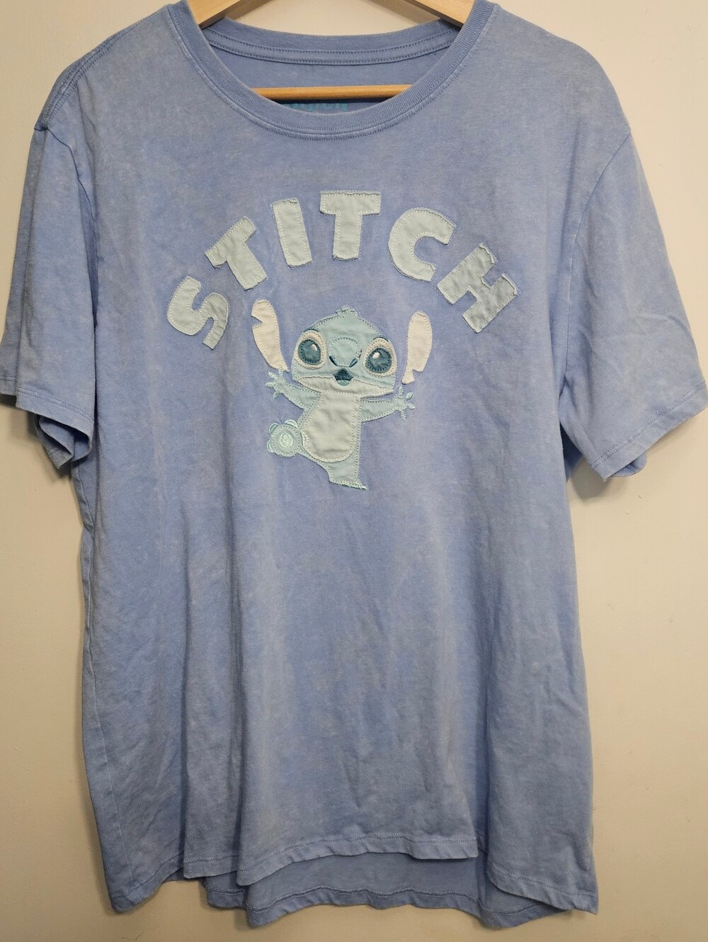 Disney Stitch Tie-Dye Graphic Tee, Blue, Unisex/Men's Large